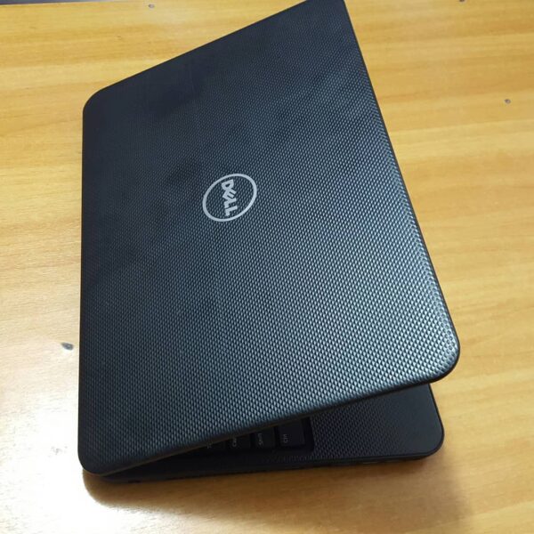 UK used Dell inspiron 15 notebook – 4GB Ram – 250GB Hard Drive - Image 2