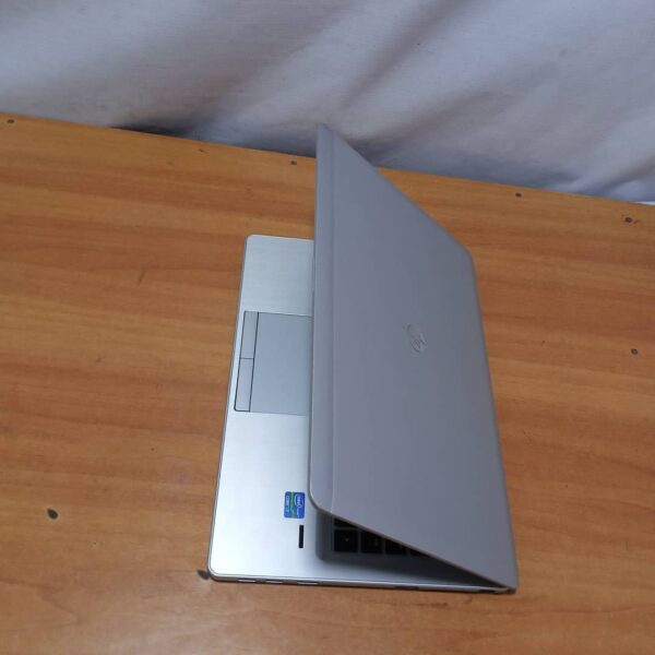 HP Elitebook Folio 9470m Laptop – Core i5 – 500HDD – 8GB Ram - Image 9