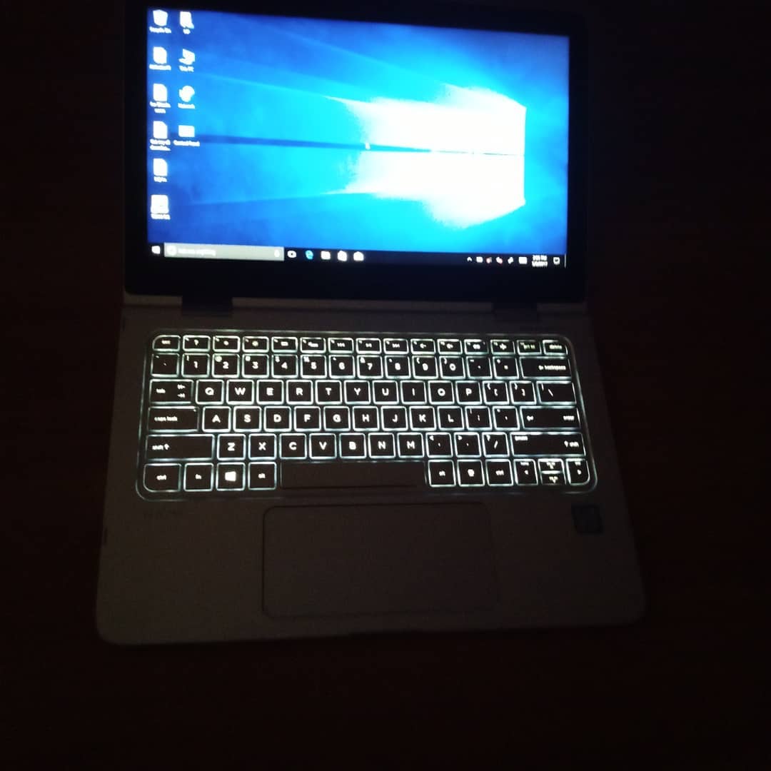 UK Used HP Spectre x360 Core i5 vpro – Convertible – Touchscreen – 8GB Ram – 256GB SSD - Image 2