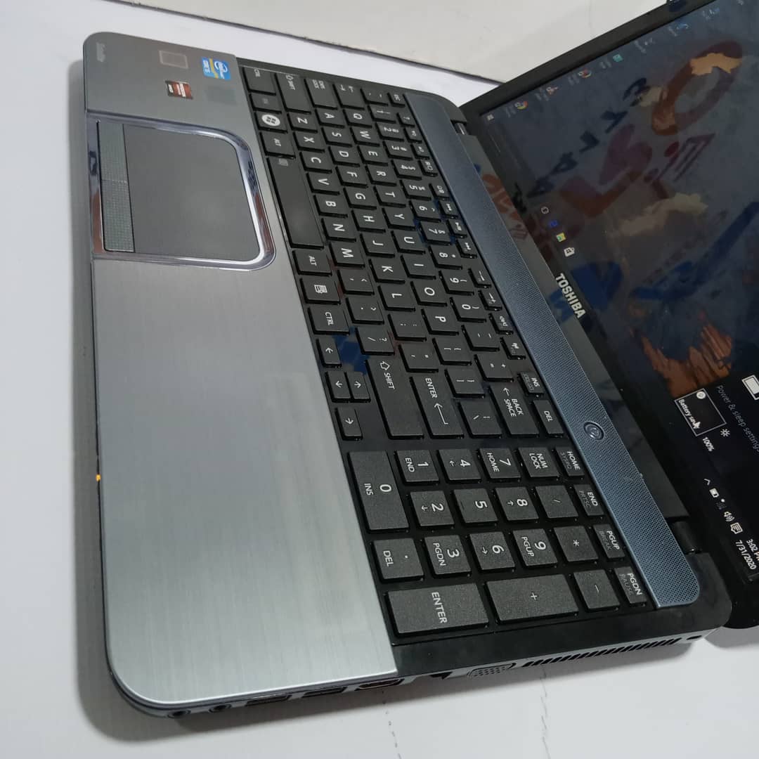 Toshiba Satellite L850 – Core i5 – 500GB HDD – 4GB Ram – 2GB Dedicated Graphics - Image 6