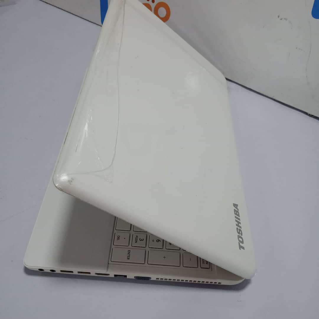 Toshiba Satellite C50D-A Laptop – Intel Core 2 Duo – 500HDd – 4GB Ram - Image 8