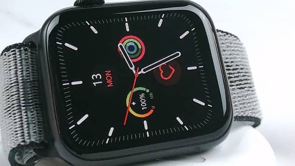 Best Quality Smart Watch - Series 5 Apple Watch - Heart Rate, Body Temperature test - Many more - Image 17