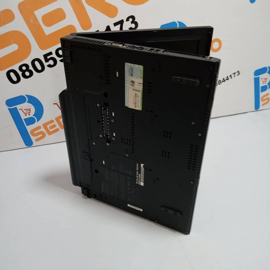 Lenovo Thinkpad T400 Laptop – Intel Core 2 Duo – 2GB Ram – 160GB HDD - Image 9