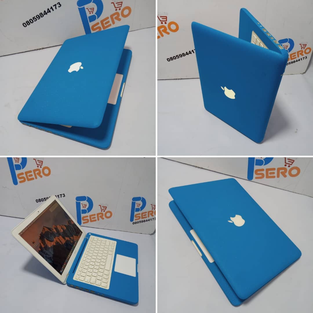 Apple MacBook Unibody Laptop- Intel Core 2 Duo - 4GB Ram - 320HDD - Light Blue - Image 11