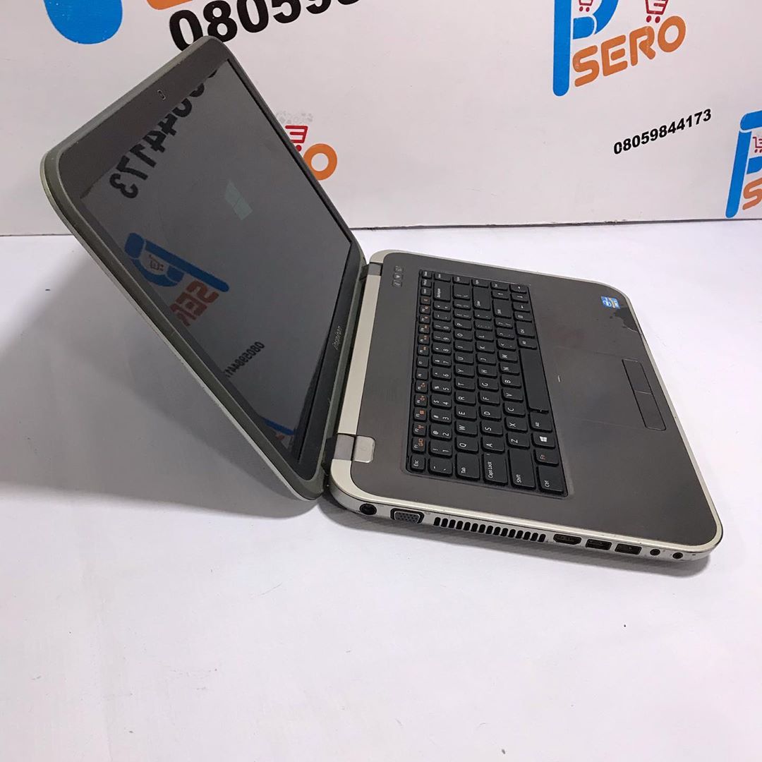 Dell Latitude E6520 Laptop – Intel Core i5 – 320GB HDD – 4GB RAM – Free Wireless Mouse - Image 2