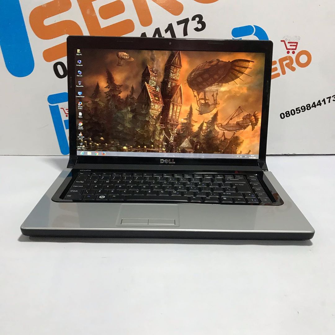 Dell Studio 1555 Laptop - Intel Core Duo - 320GB HDD - 4GB RAM - Free Wireless Mouse - Image 2