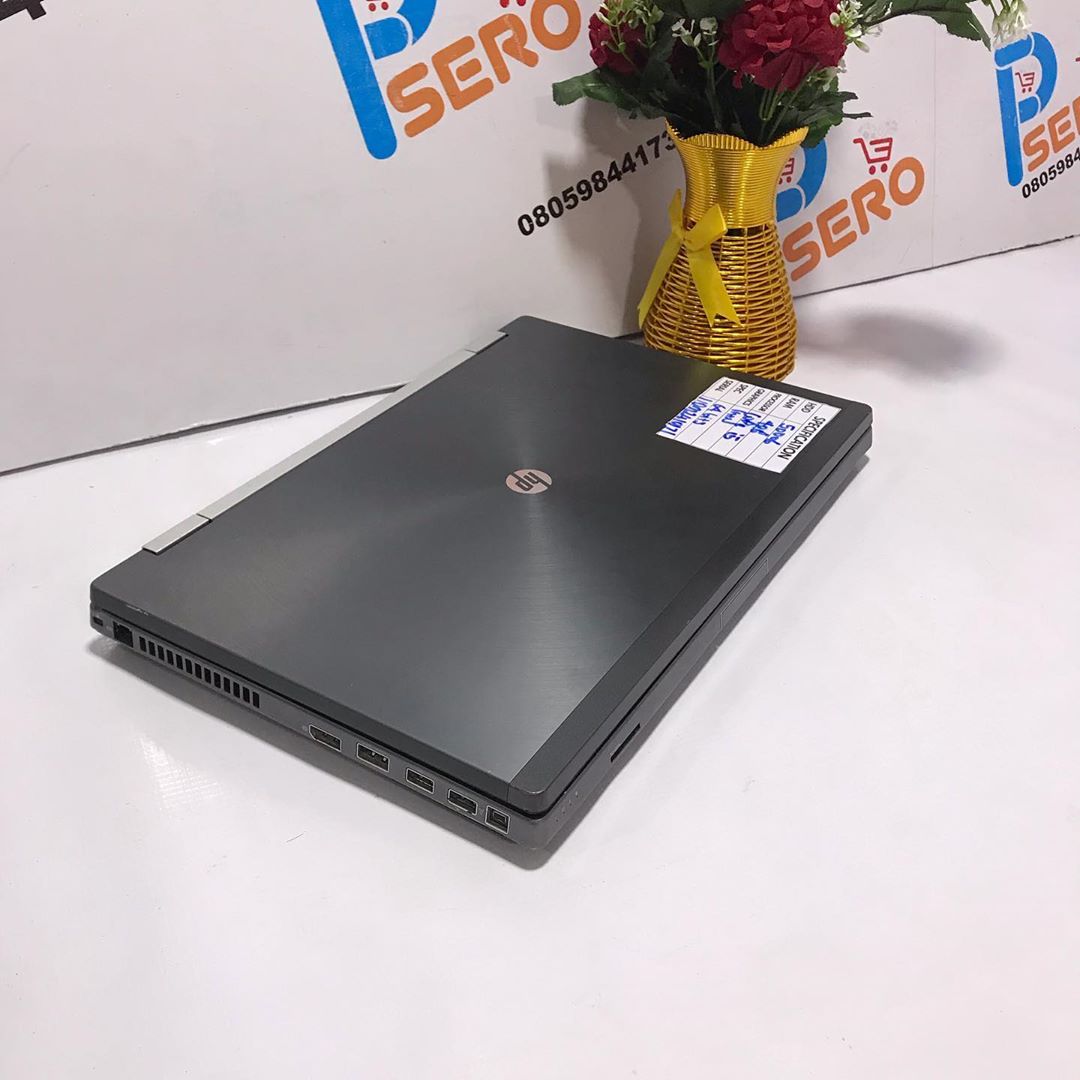 HP Elitebook 8560w Workstation – 500GB HDD – 8GB Ram – Keyboard Light – HP Logo Light – 1GB Dedicated Graphics - Image 3