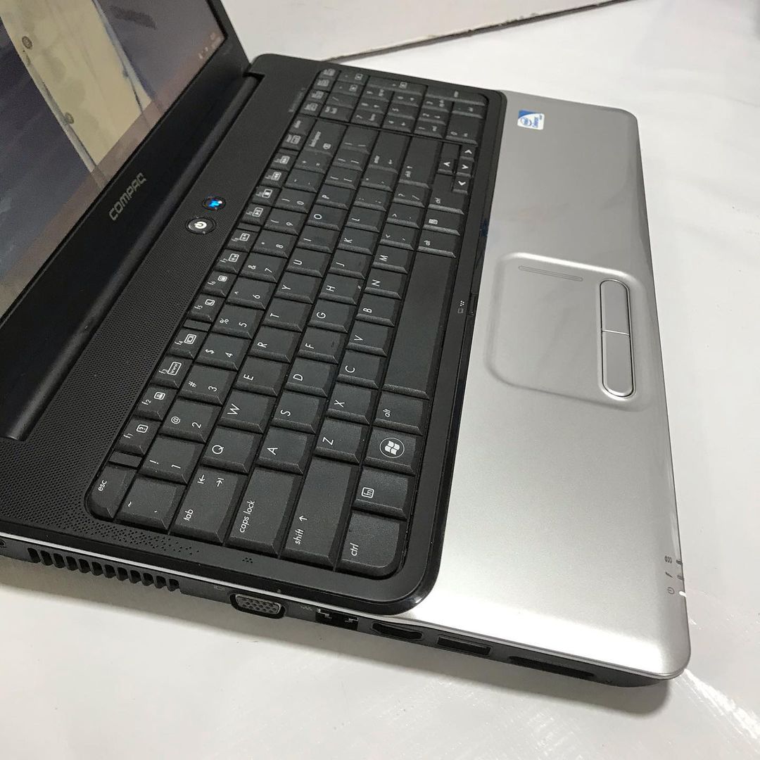 HP Compaq Presario CaQ61 - Intel Core 2 Duo - 4GB Ram - 320GB HDD - 2.16GHz Processor Speed - Image 4