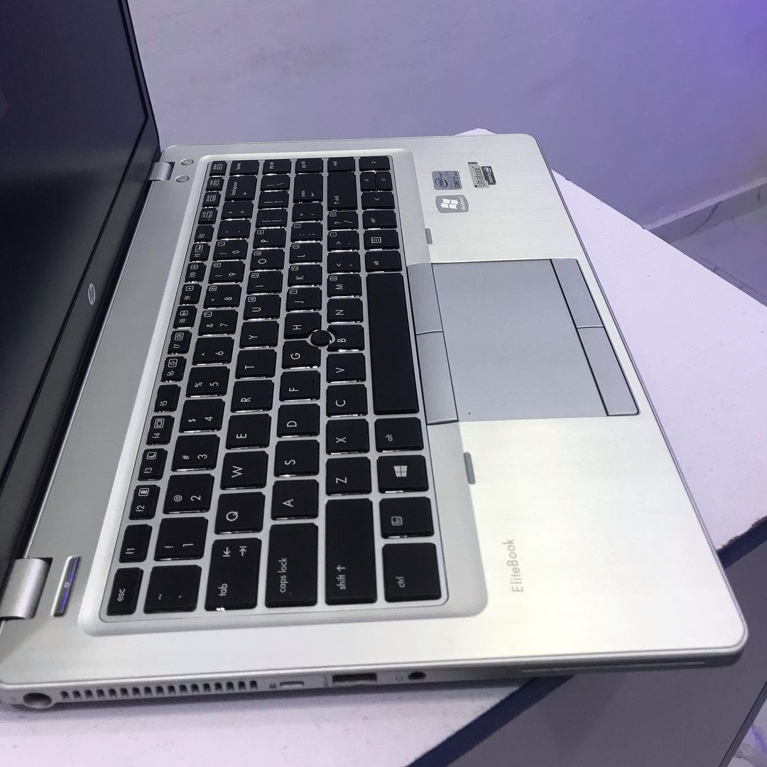 HP EliteBook Folio 9470m Laptop – Intel Core i7 – 12GB Ram – 500GB HDD - Image 9