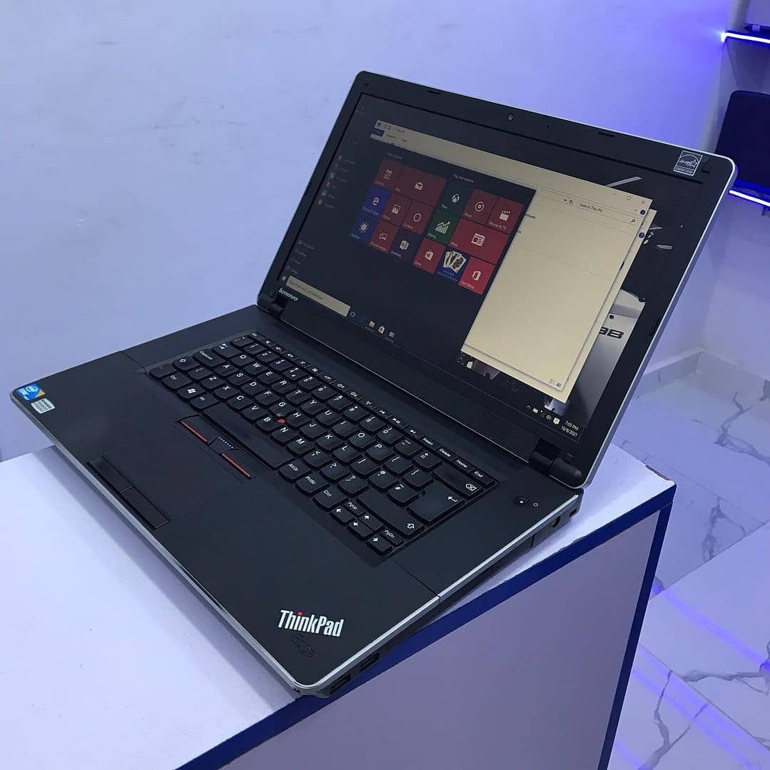 Lenovo Thinkpad 03192AG Laptop - Intel Core i3 - 4GB Ram - 250GB HDD - Image 8