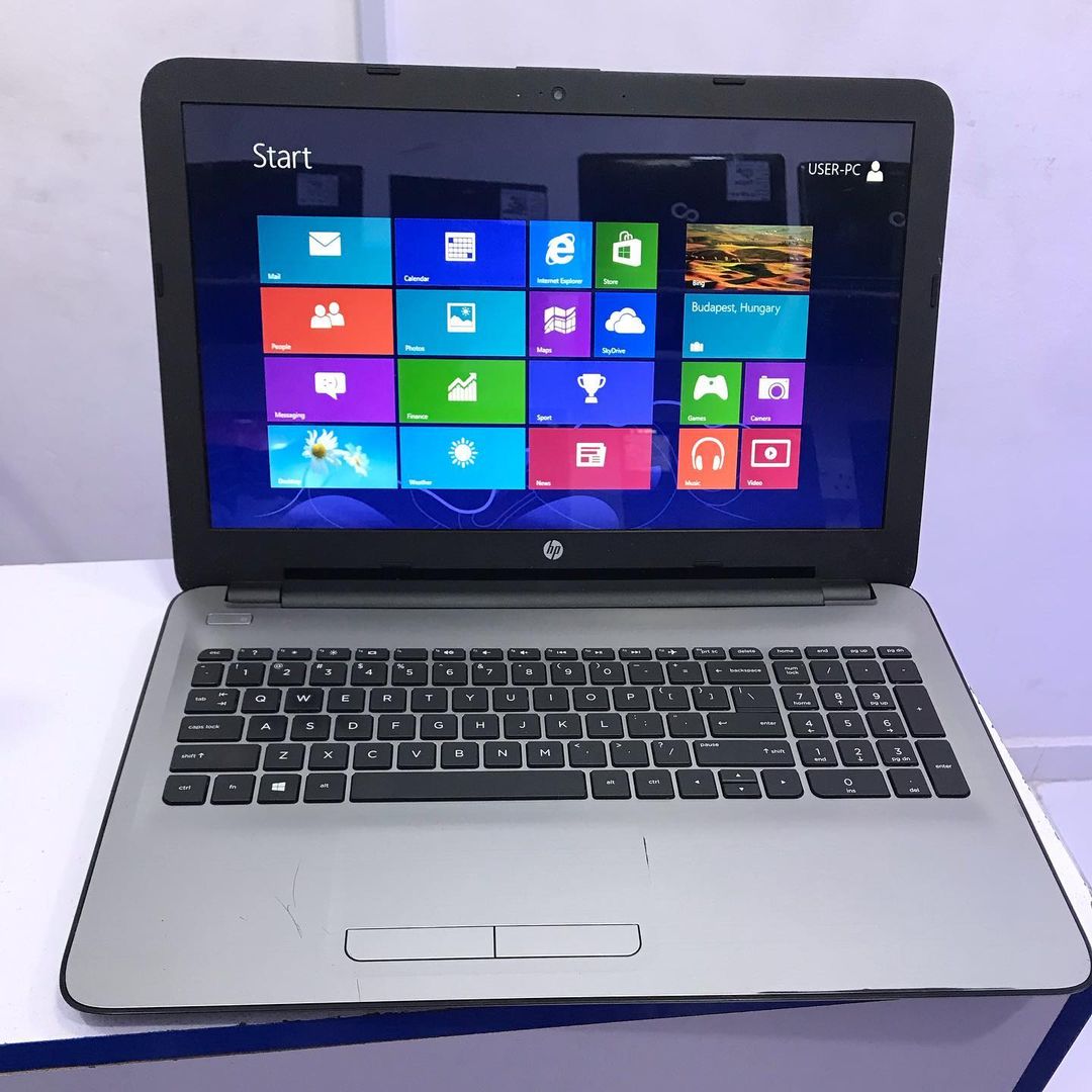 HP Notebook 15 Touchscreen - Core 2 Duo - 4 Ram - 1TB SSD - Fast Processor Speed
