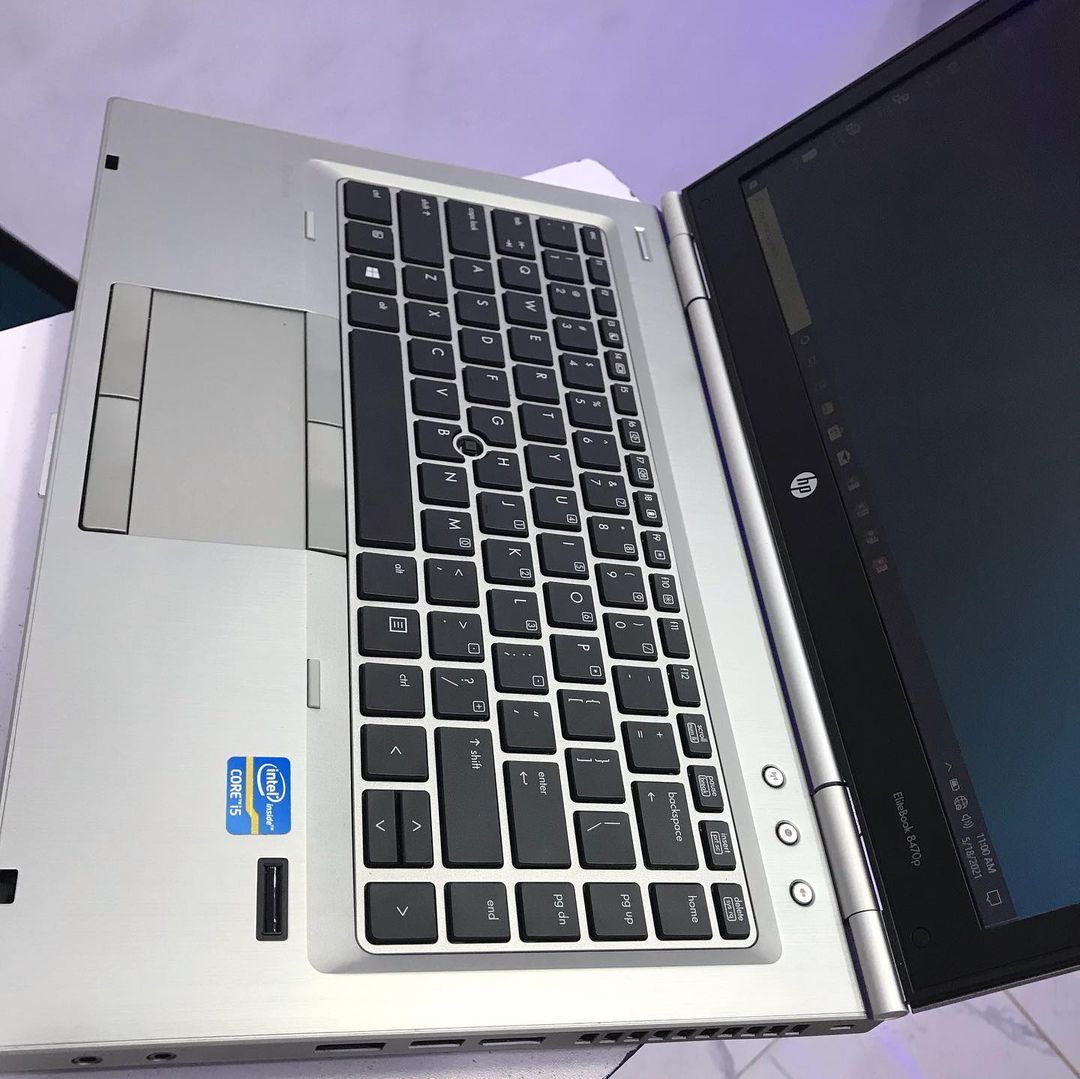 Hp Elitebook - Super Clean- 4GB RAM - 500GB HDD - Image 3