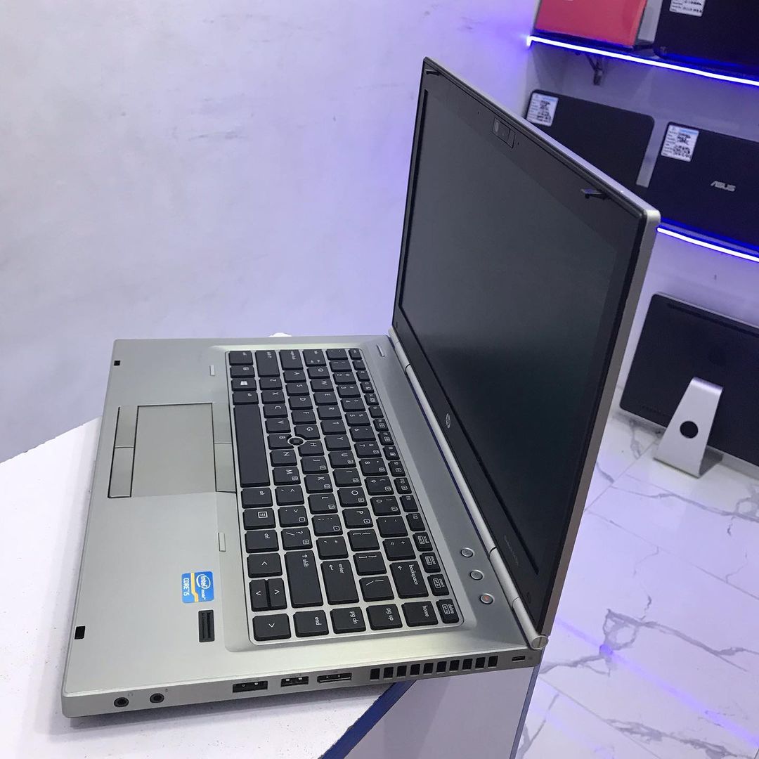 Hp Elitebook - Super Clean- 4GB RAM - 500GB HDD - Image 2