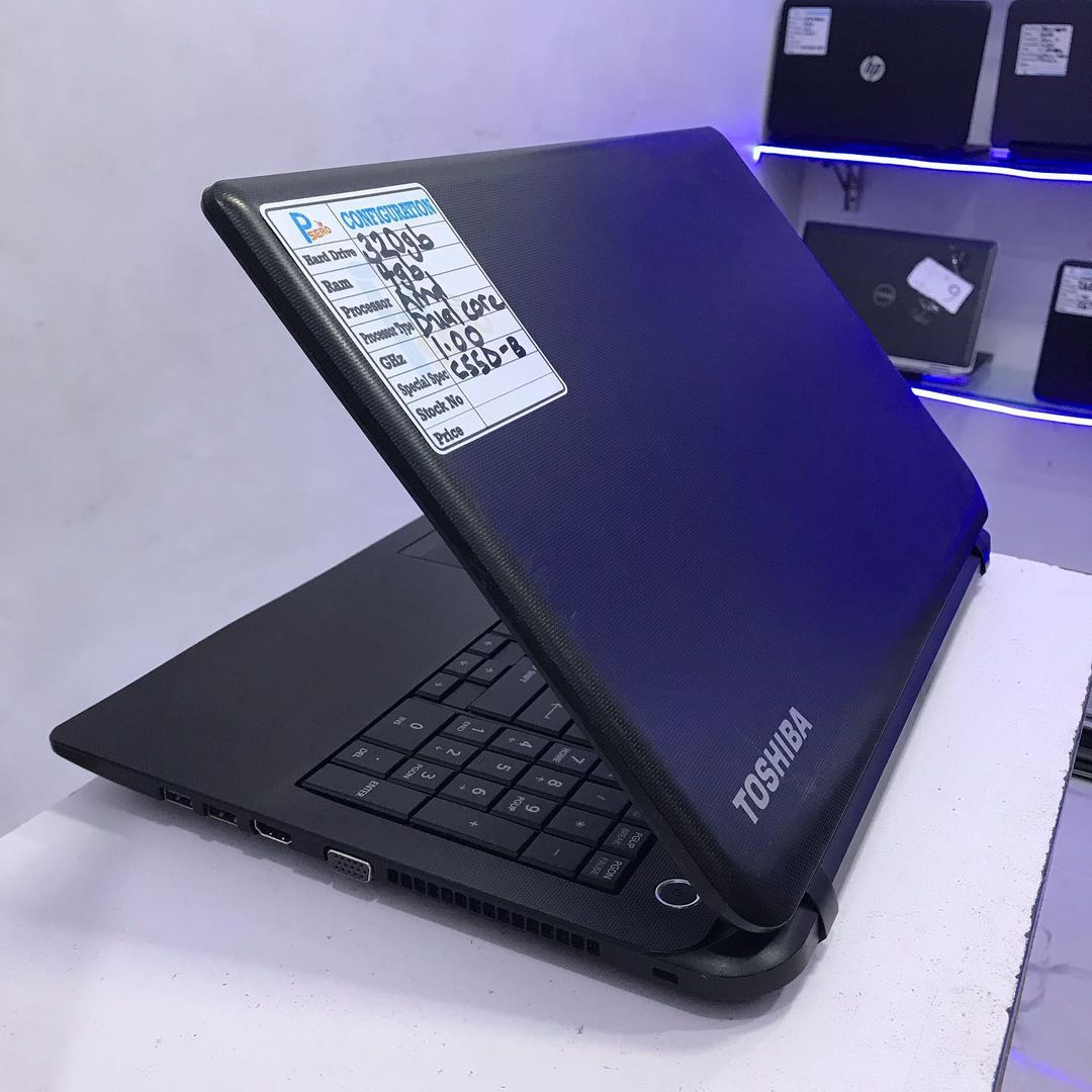 Toshiba Satellite C55D-B - core 2 - 4GB Ram - 320GB HDD - 1.00GHz - Image 10