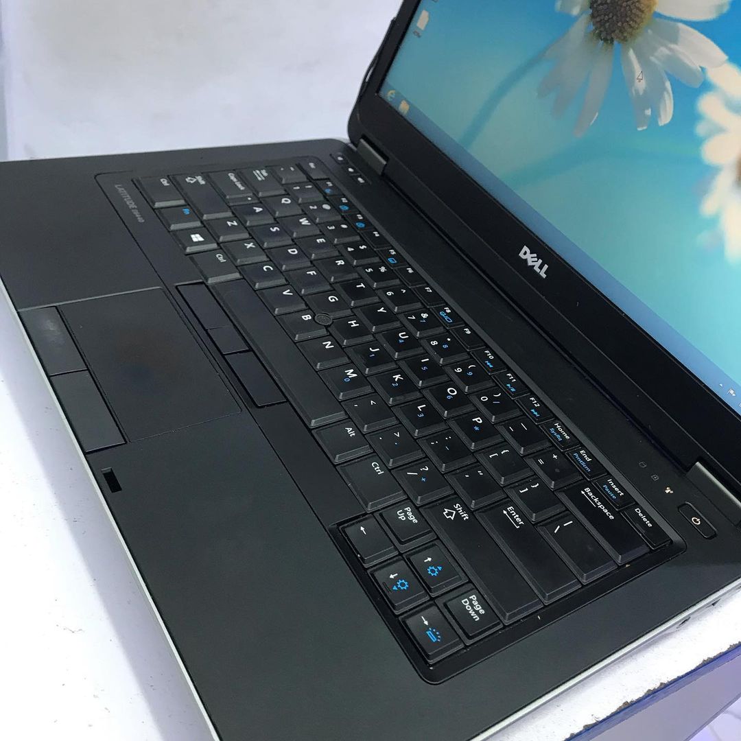 Dell Latitude E6440 Laptop – Intel Core i7 – 4GB Ram – 320GB HDD – Keyboard Light - Image 6