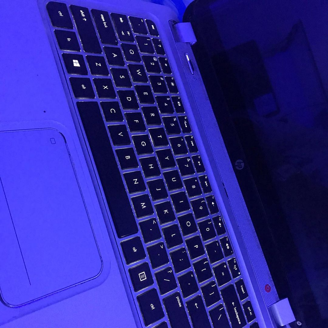 Hp Envy TS Sleekbook 4 – Keyboard light – 4GB Ram – 500GB HDD - Image 7