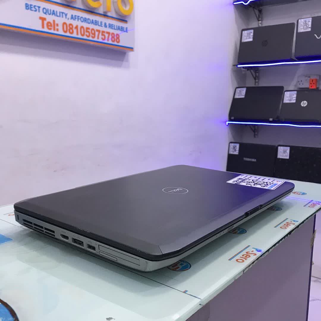 Dell Latitude E5530 – Lovely Shape – Intel inside – 4GB Ram – 500GB HDD – 15 inch- - Image 5