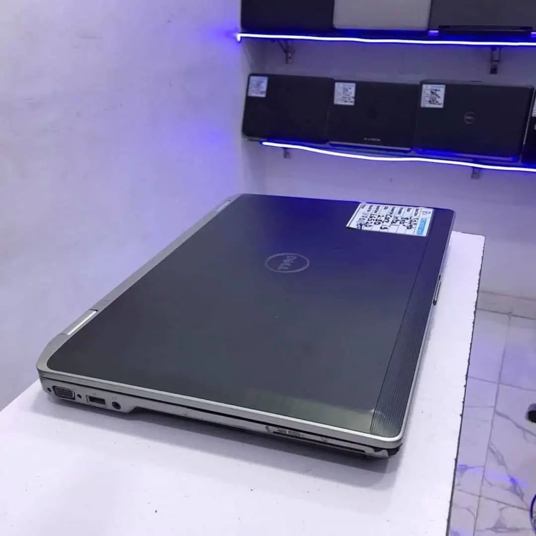 UK Used Dell Latitude – Intel Core i7 – 8GB Ram – 500GB Hard Drive – 2.50GHz - Image 3