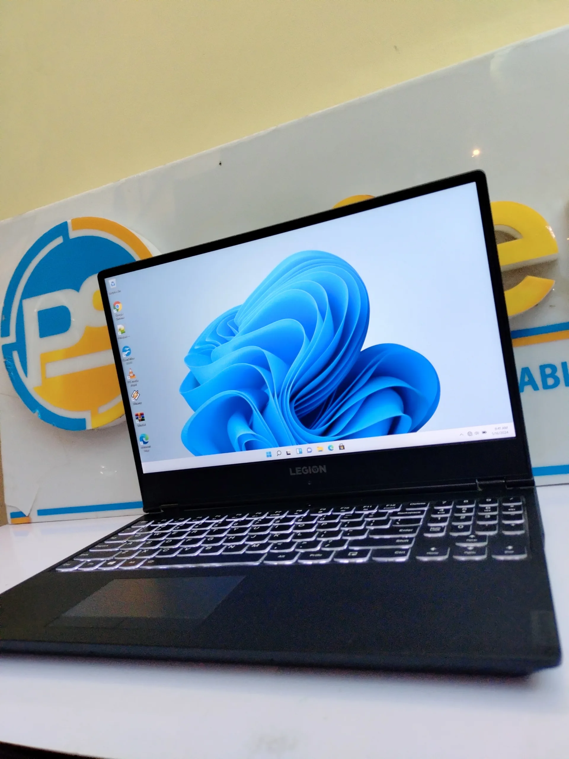 UK Used Lenovo Legion 81SX, Gaming Intel core i5, 9th Gen, 1tb SSD and 32gb ram, Keyboard light - Image 13