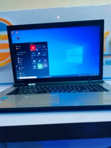 UK Used Toshiba Dynabook BX/67TG