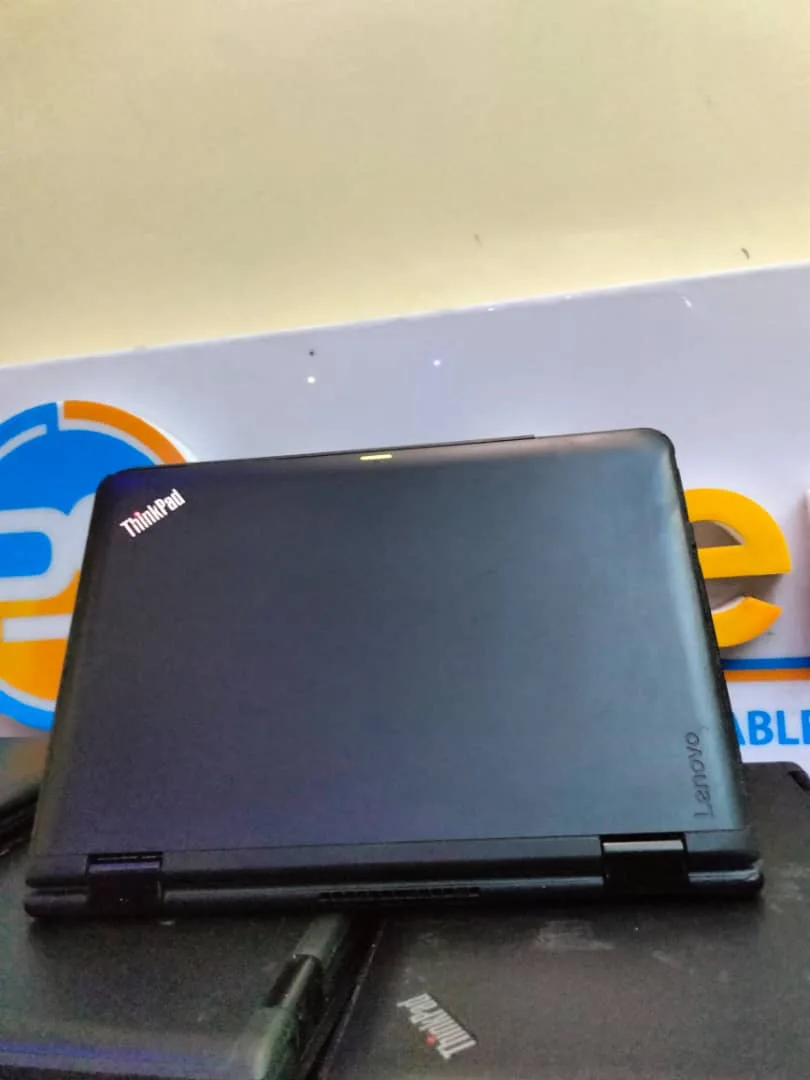 UK Used Lenovo ThinkPad Yoga 11e 2-in-1 – 6th Gen. Intel Core i3 – 128GB SSD – 4GB RAM – 4GB Total Graphics – HDMI – Touchscreen - Image 6