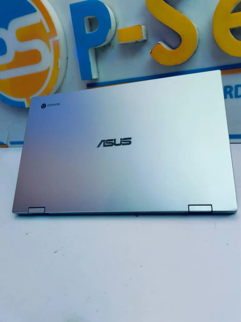 UK Used Asus Chromebook