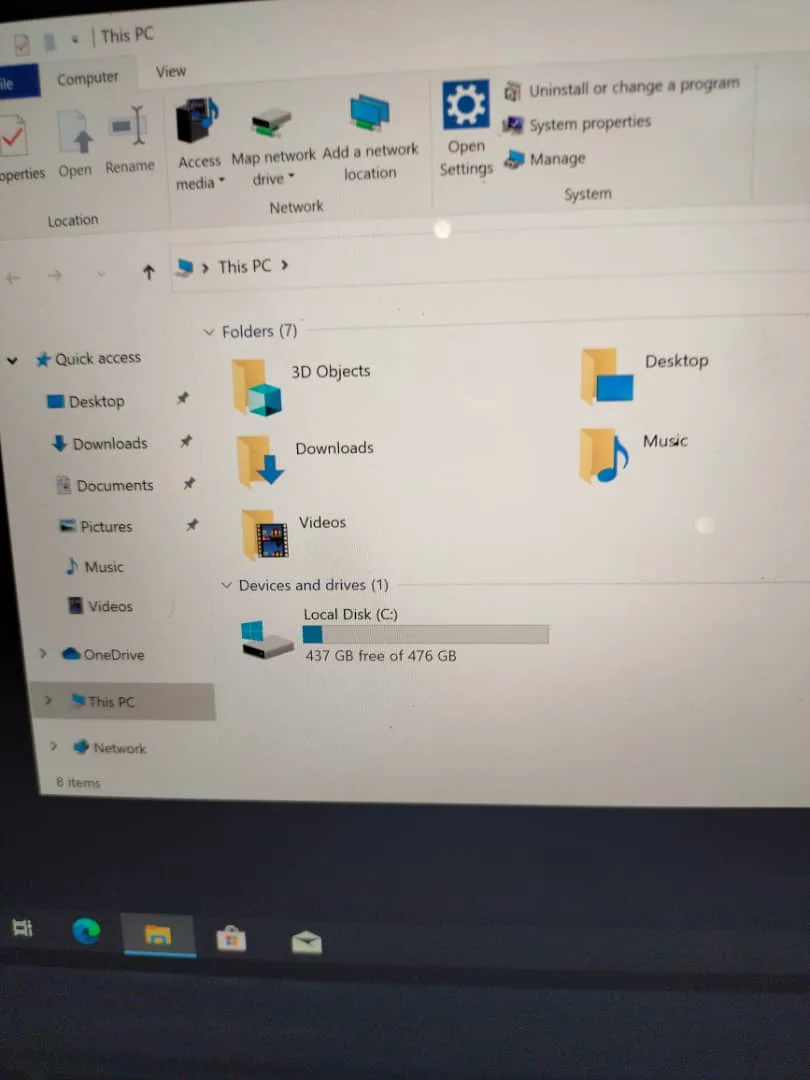 Uk Used Microsoft Surface pro 5 – core i7 – 512gb SSD -16gb ram - Image 8