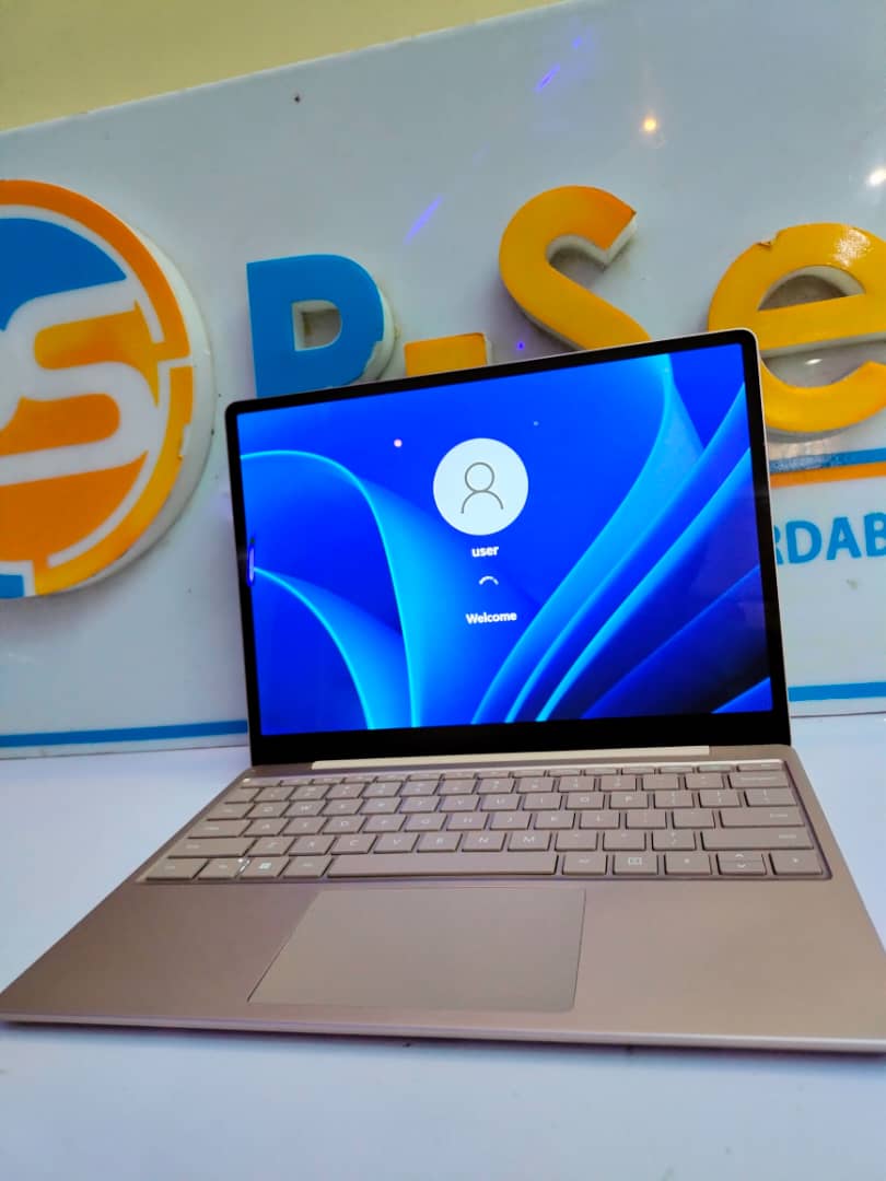 Microsoft Surface Laptop Go 2 10.5" Touch-Screen -Intel Intel core i5