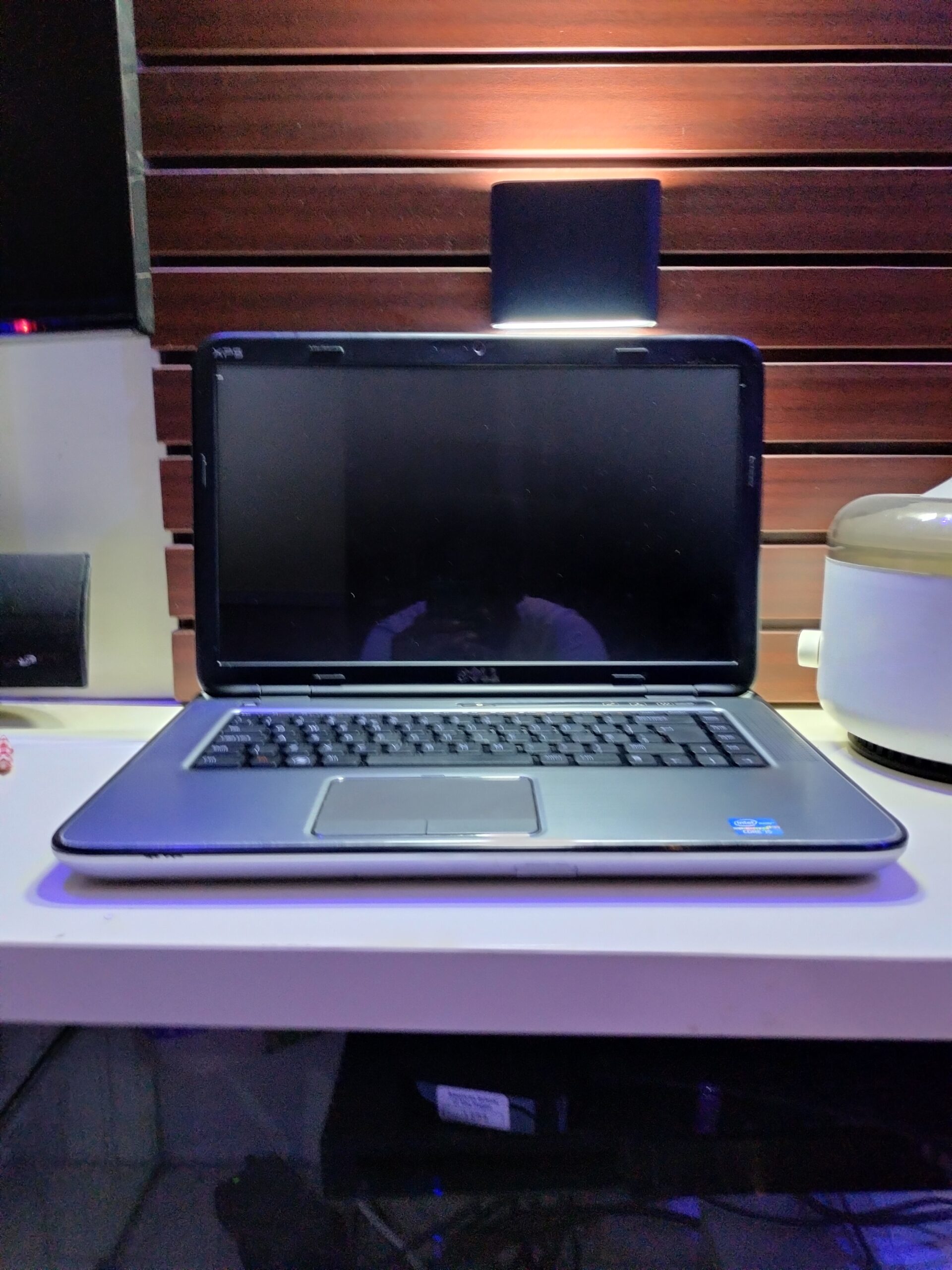 Dell XPS L502X Laptop - 6GB Ram - 750GB HDD - Core i5 - Windows 10 Pro - Image 4
