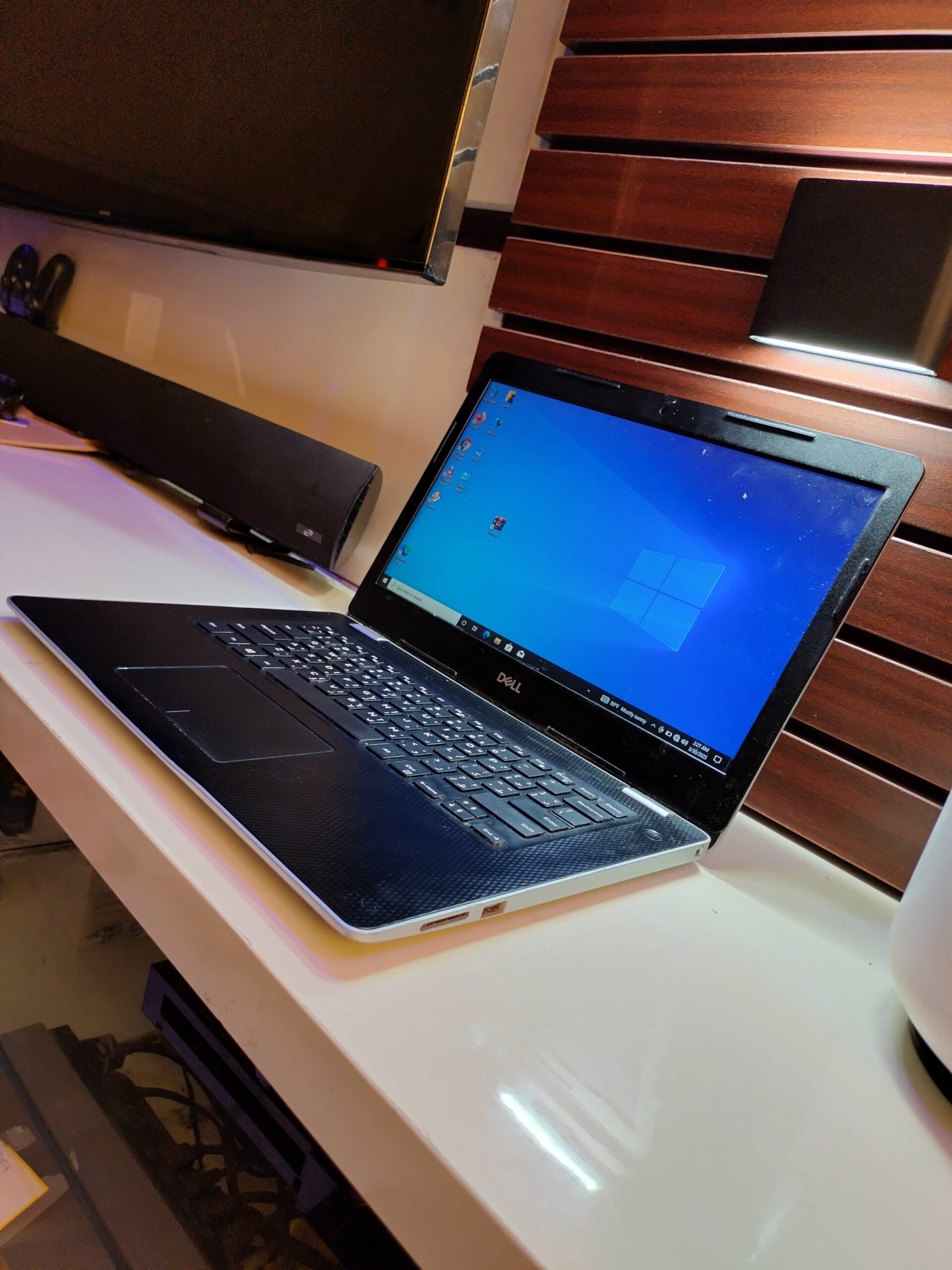 Dell Inspiron 3493 Laptop - Core i3 - 10th Gen - 8GB Ram - 1TB Hard Drive - Windows 10 Pro - Image 6