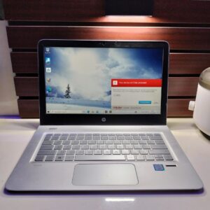 HP Envy Laptop - Core i7 - 256GB SSD - 8GB Ram - 6th Gen - Keyboard Light