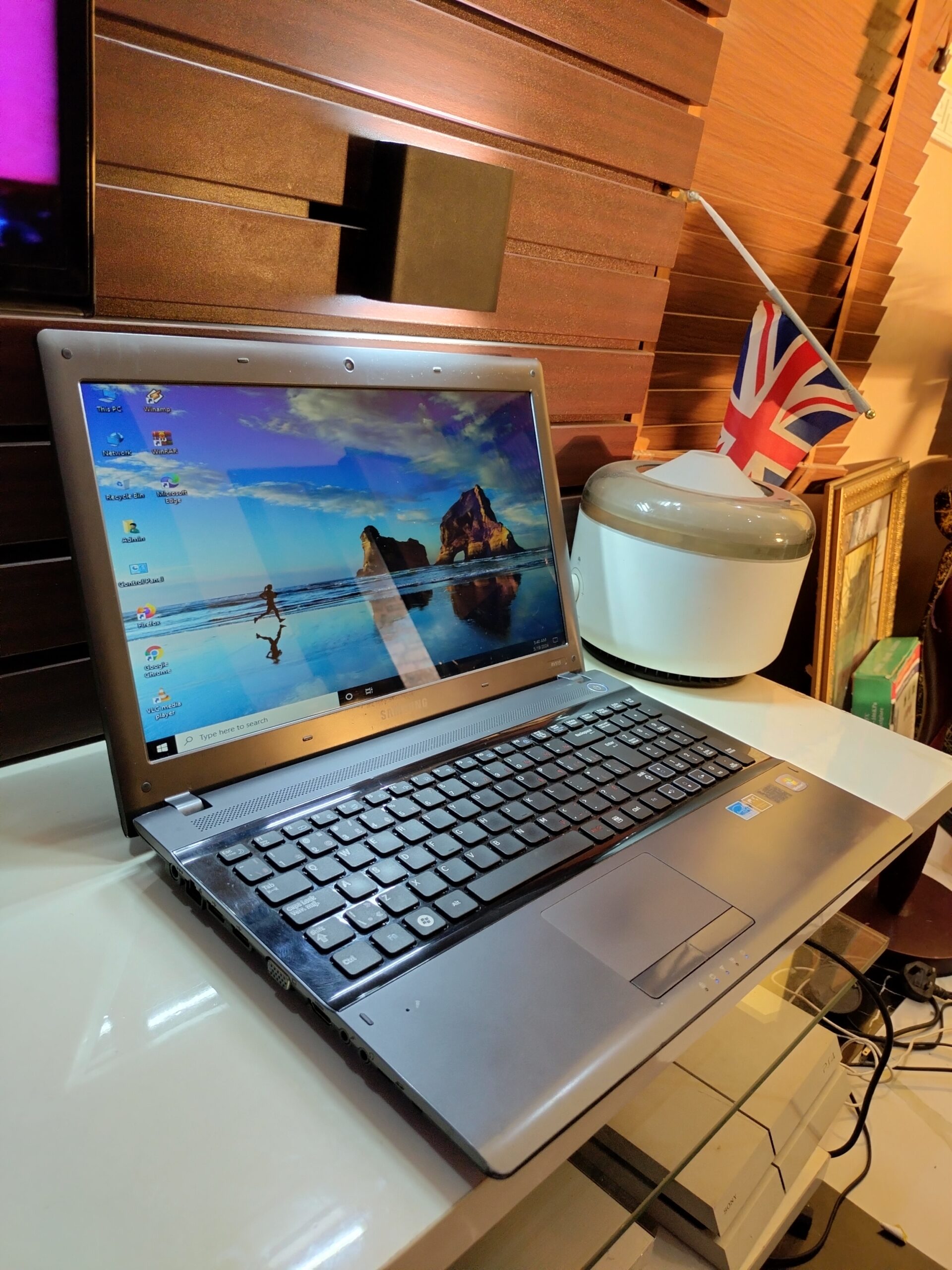 Samsung RV415/R515 - 250GB HDD - 4GB Ram - AMD - Windows 10 Pro - Image 2