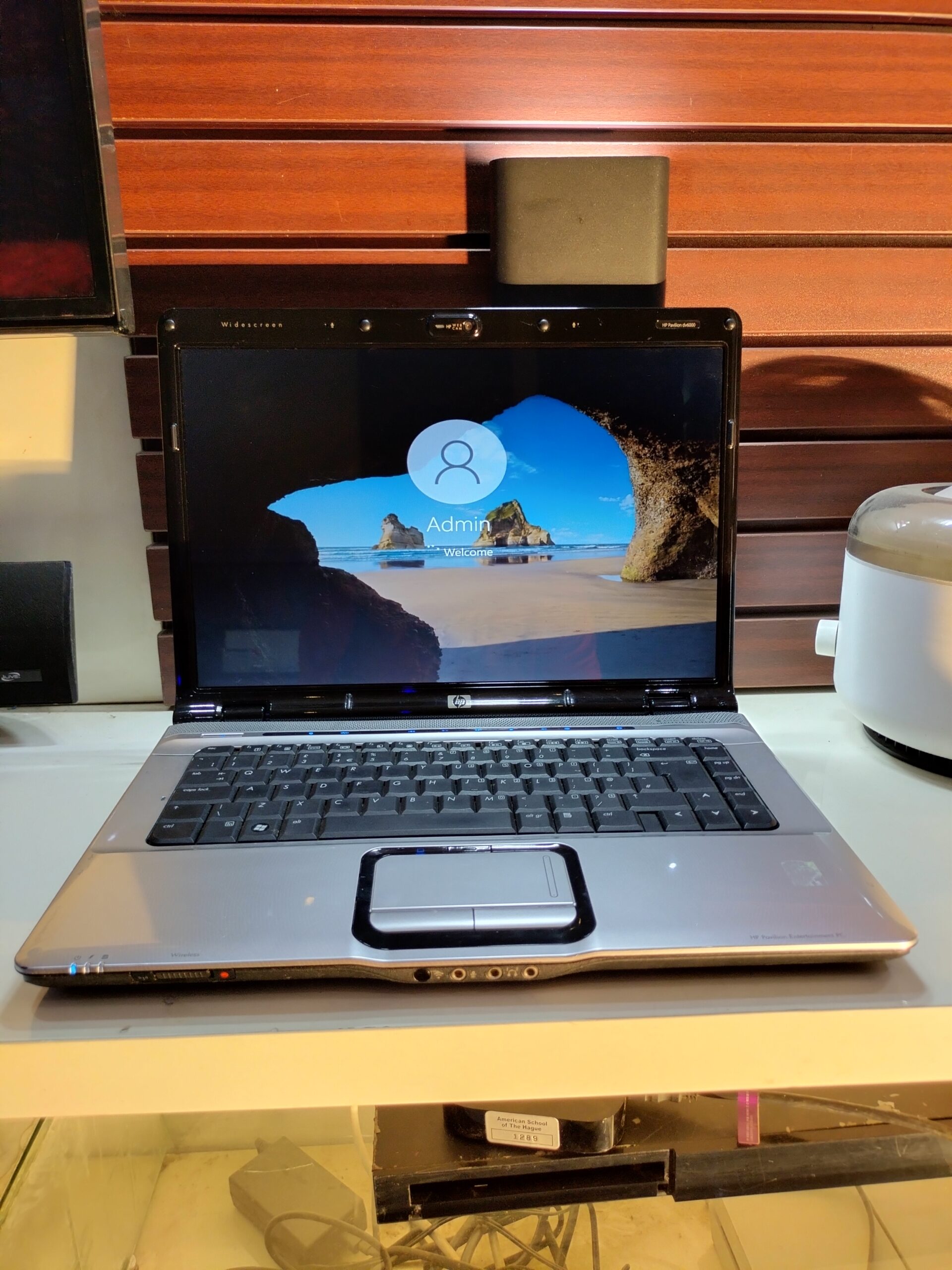HP Pavilion DV6500 Laptop - AMD - 120GB HDD - 4GB Ram - Windows 10 Pro - Image 4