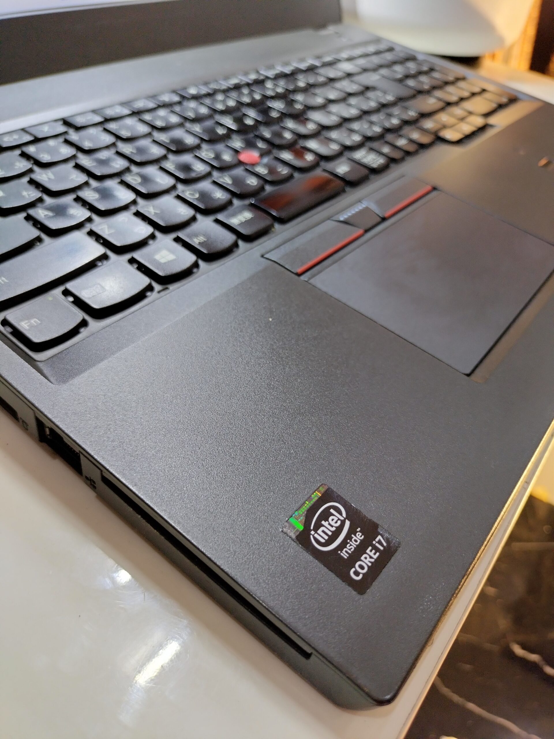 Lenovo ThinkPad W550S Laptop - Core i7 - 256GB SSD - 8GB Ram - Windows 10 Pro - Image 8