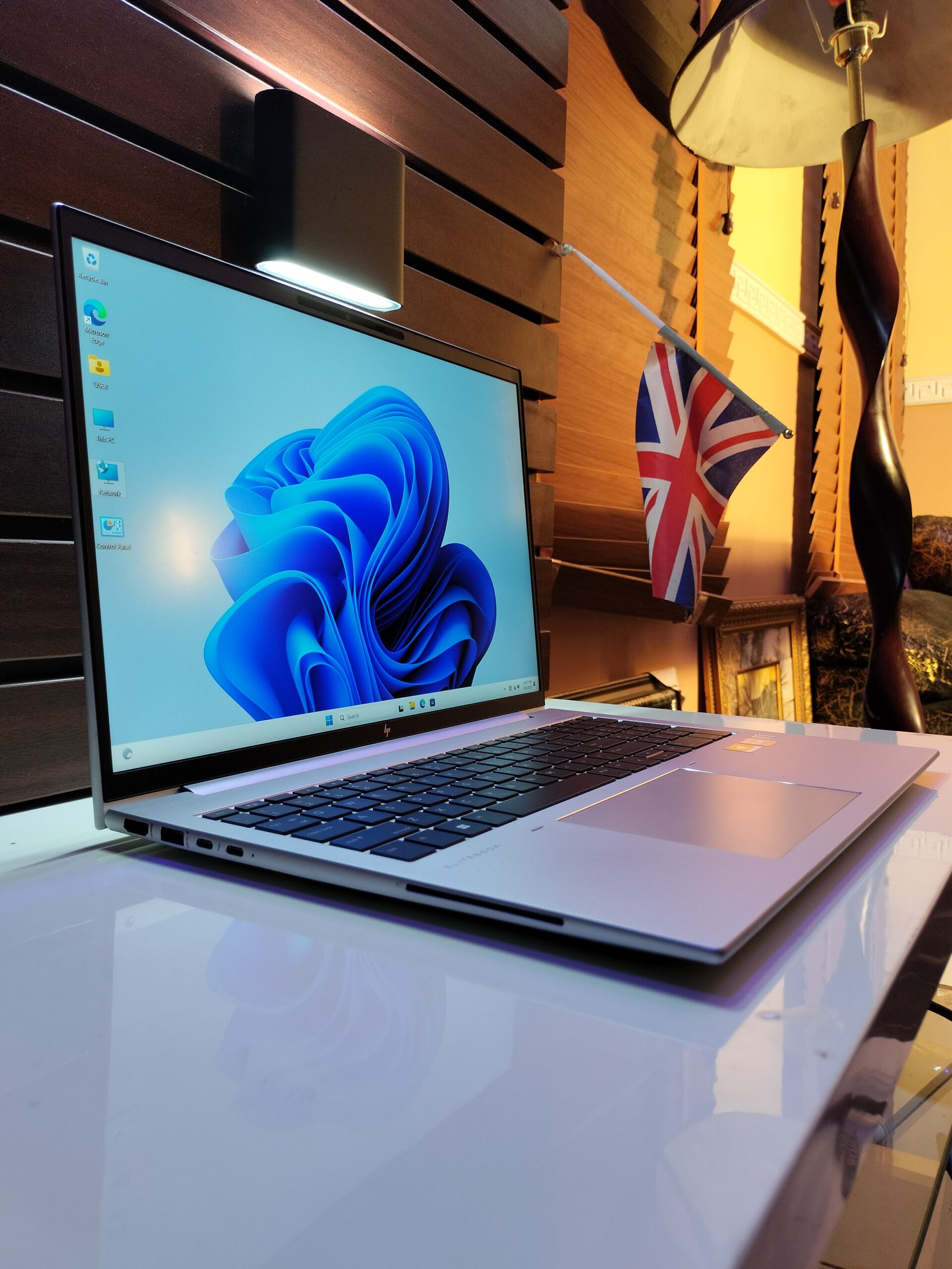 HP EliteBook 860 - Core i5 - 12th Gen - 512GB SSD - 16GB Ram - Finger Print - FaceID