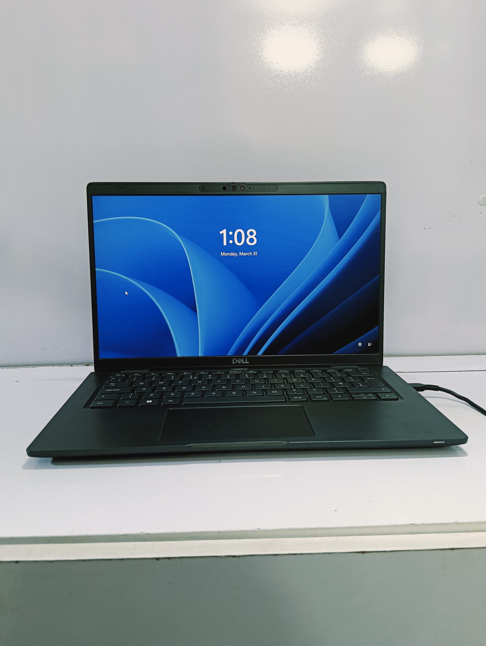 Dell Latitude 7430 - Core i7 – 1TB SSD – 16GB – Windows 11