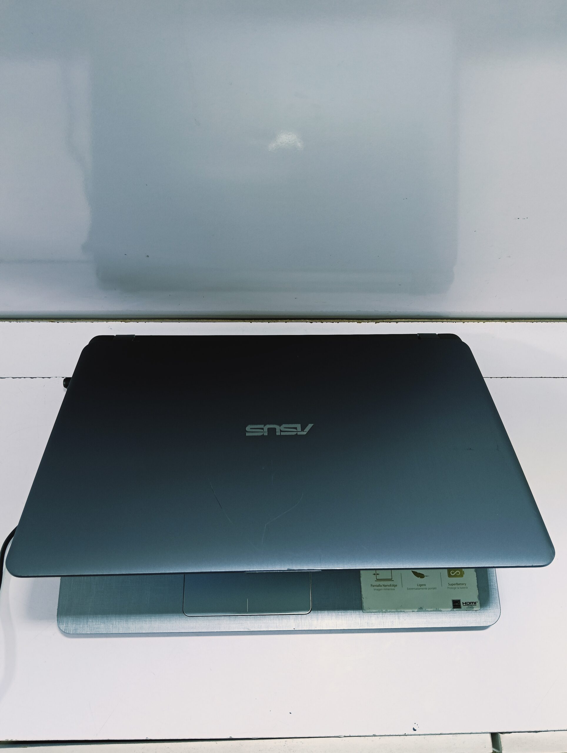 Asus VivoBook 15 - Core i5 - 256GB SSD - 8GB - 8th Gen - 2GB NVIDIA Dedicated Graphics - Image 7
