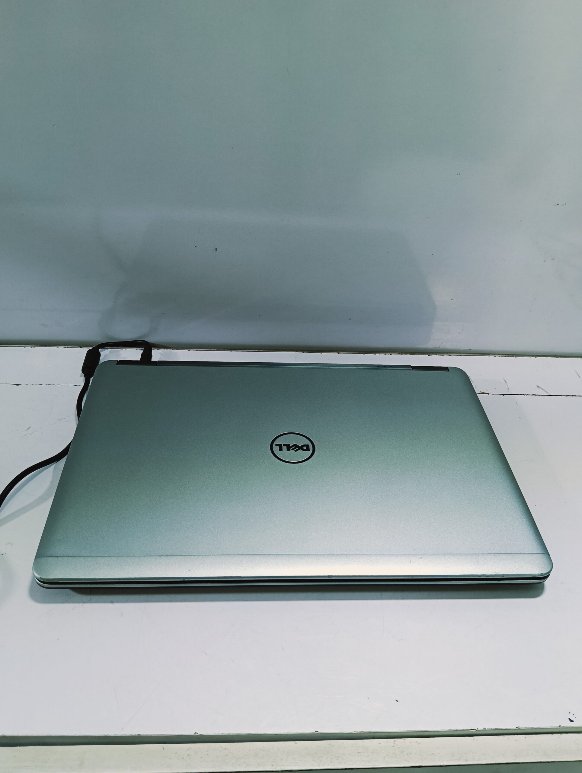 Dell Latitude E7440 - Core i5 - 4th Gen - 8GB Ram - 256GB SSD - Windows 10 Pro - Image 11