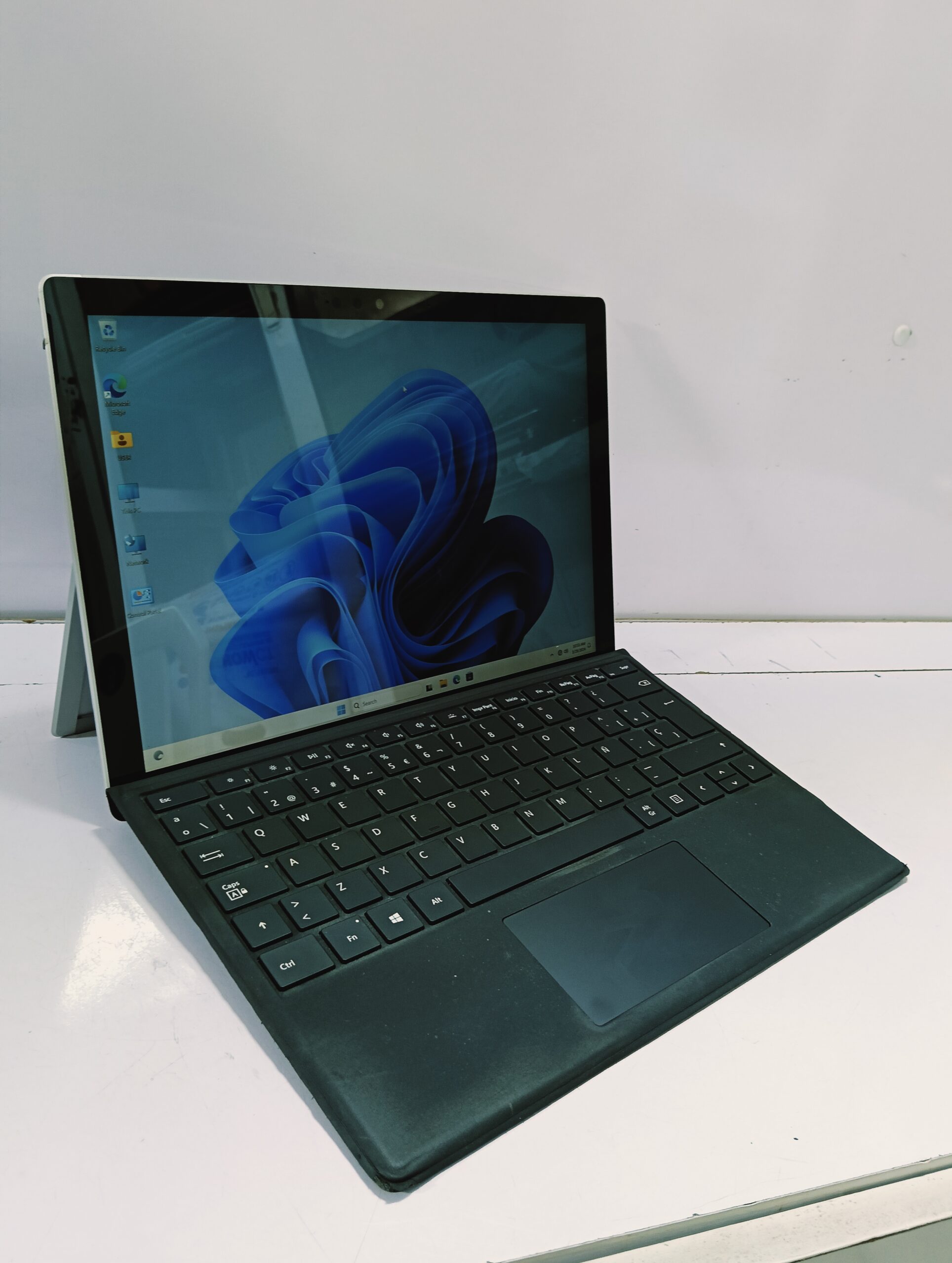 surfacepro7 corei5 8GB/256GB 美品 キーボード付き Amazon.com : Microsoft Surface Pro 7 – 12.3
