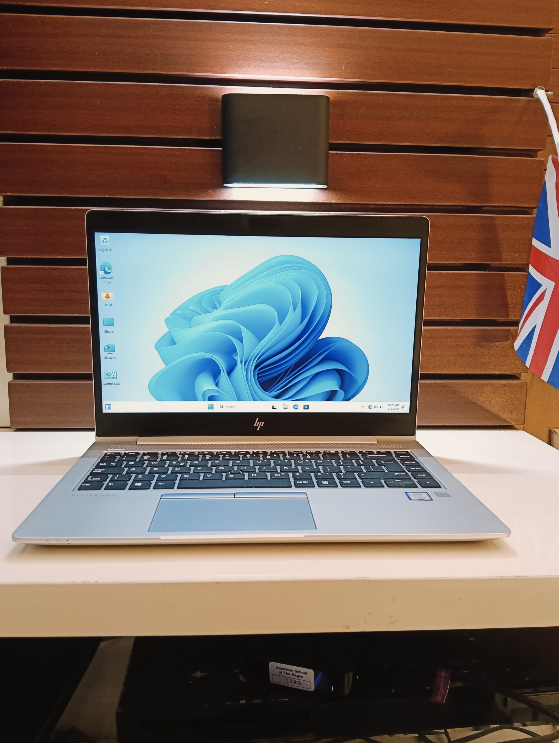 HP EliteBook 840 G5 - Core i5 - 8th Gen - 512GB SSD - 16GB Ram - Windows 11 Pro