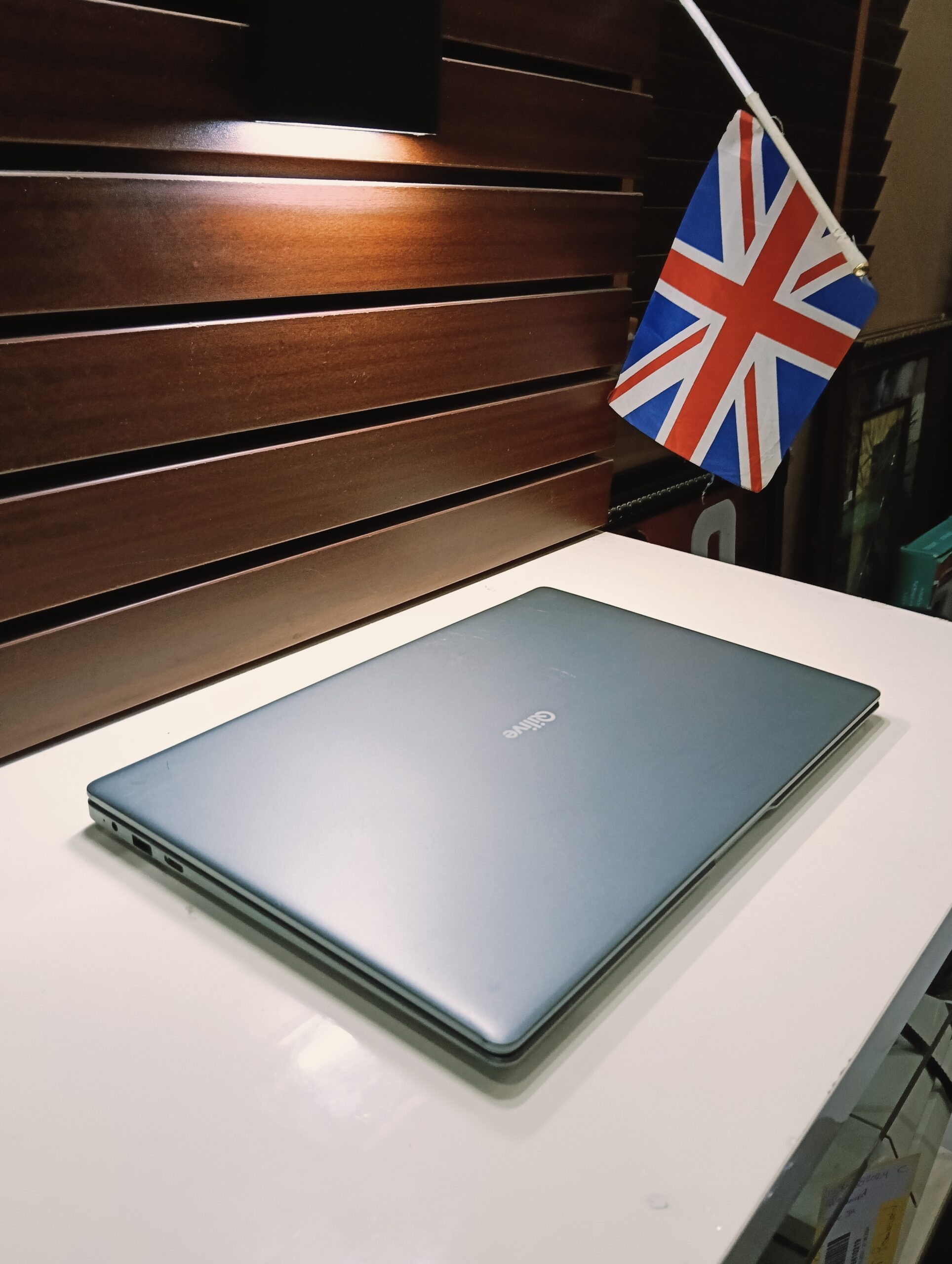 QiLive Sas OIA Laptop - Intel Core 2 - 128GB SSD - 4GB Ram - Windows 11 Pro - Image 3