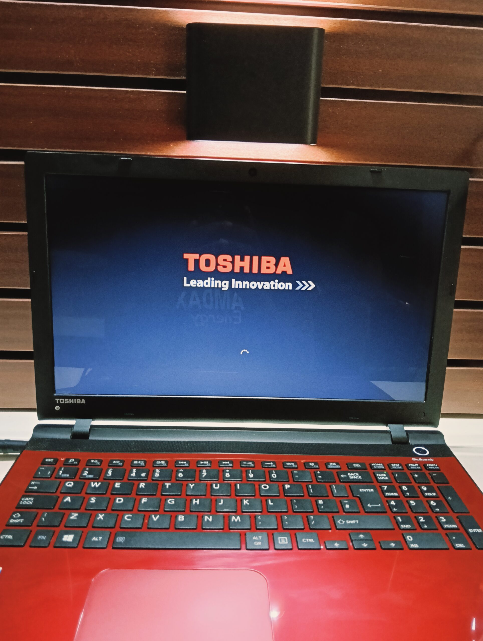 Toshiba Satelite L50 C - Intel Core i3Β  ( 2.0GHz)Β  - 320GB HDD - 8GB Ram - Windows 10 Pro - Image 7