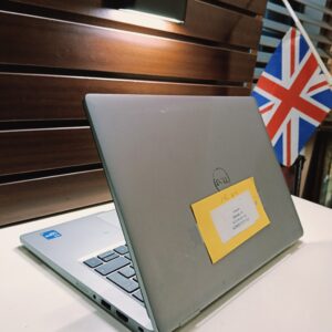 Dell Latitude 5320 - Intel Core i5 (2.6GHz) - 11th Gen - 256GB SSD - 8GB Ram - Windows 11 Pro