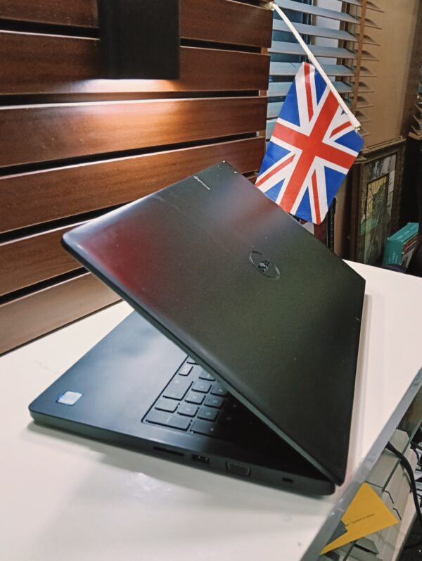 Dell Latitude - Intel Core i5 (2.0GHz) - 8th Gen - 256GB SSD - 8GB