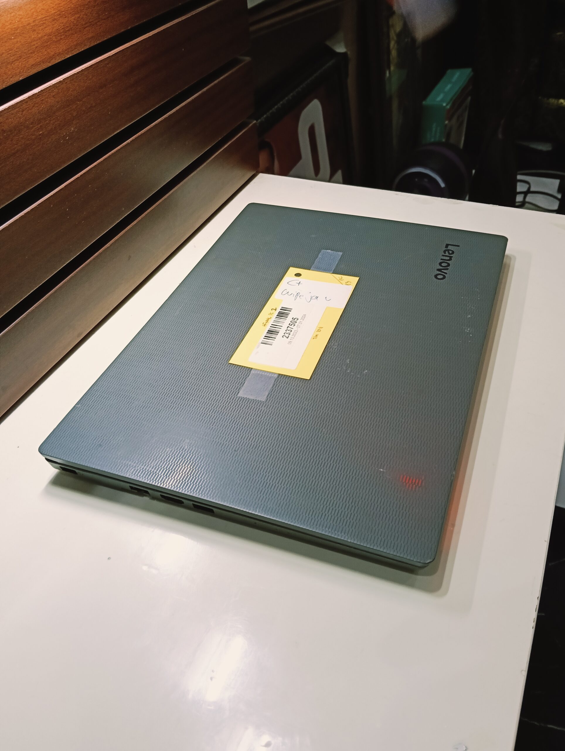 Lenovo IdeaPad 81QH - Intel Core i3 (2.0GHz) - 6th Gen - 128GB SSD - 8GB Ram - Keyboard Light - Image 4