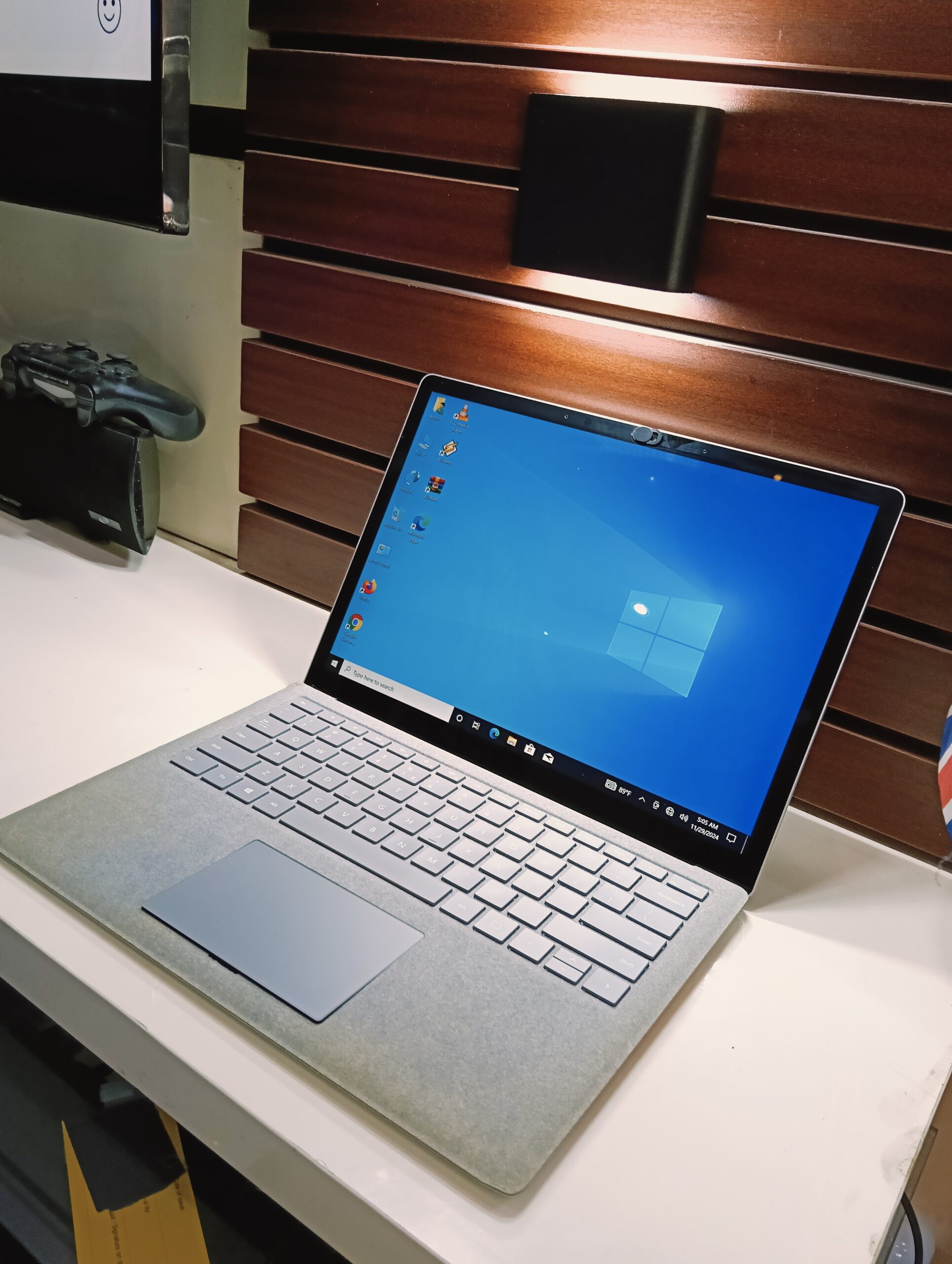 Microsoft Surface 2 - Touchscreen - Intel Core i5 (1.9GHz