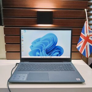 Dell Vostro 3501 - Intel Core i3  (1.2GHz) - 10th Gen - 256GB SSD - 8GB Ram - Windows 11 Pro
