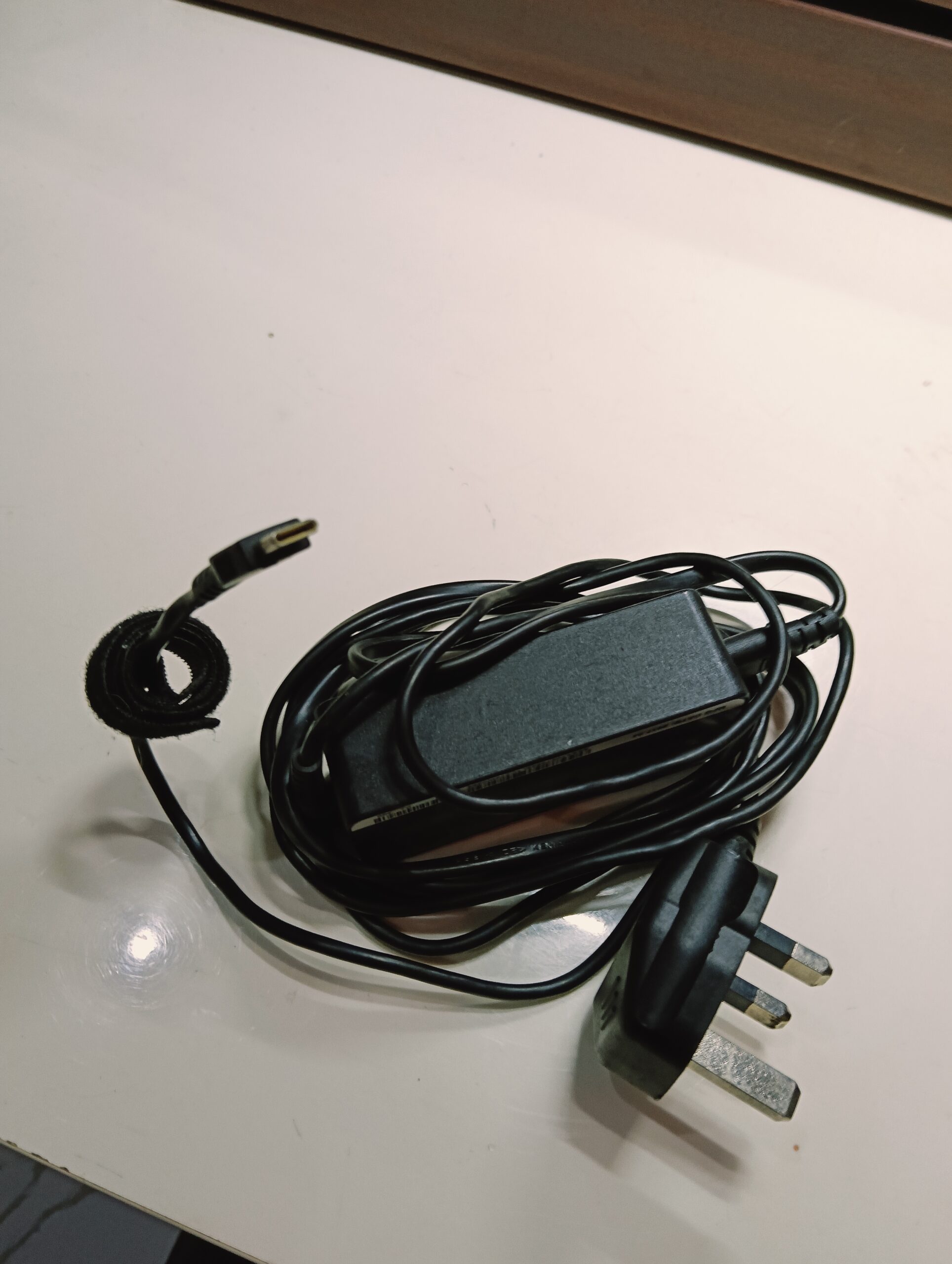 Lenovo Type C Charger For Laptop And Phone - Image 2