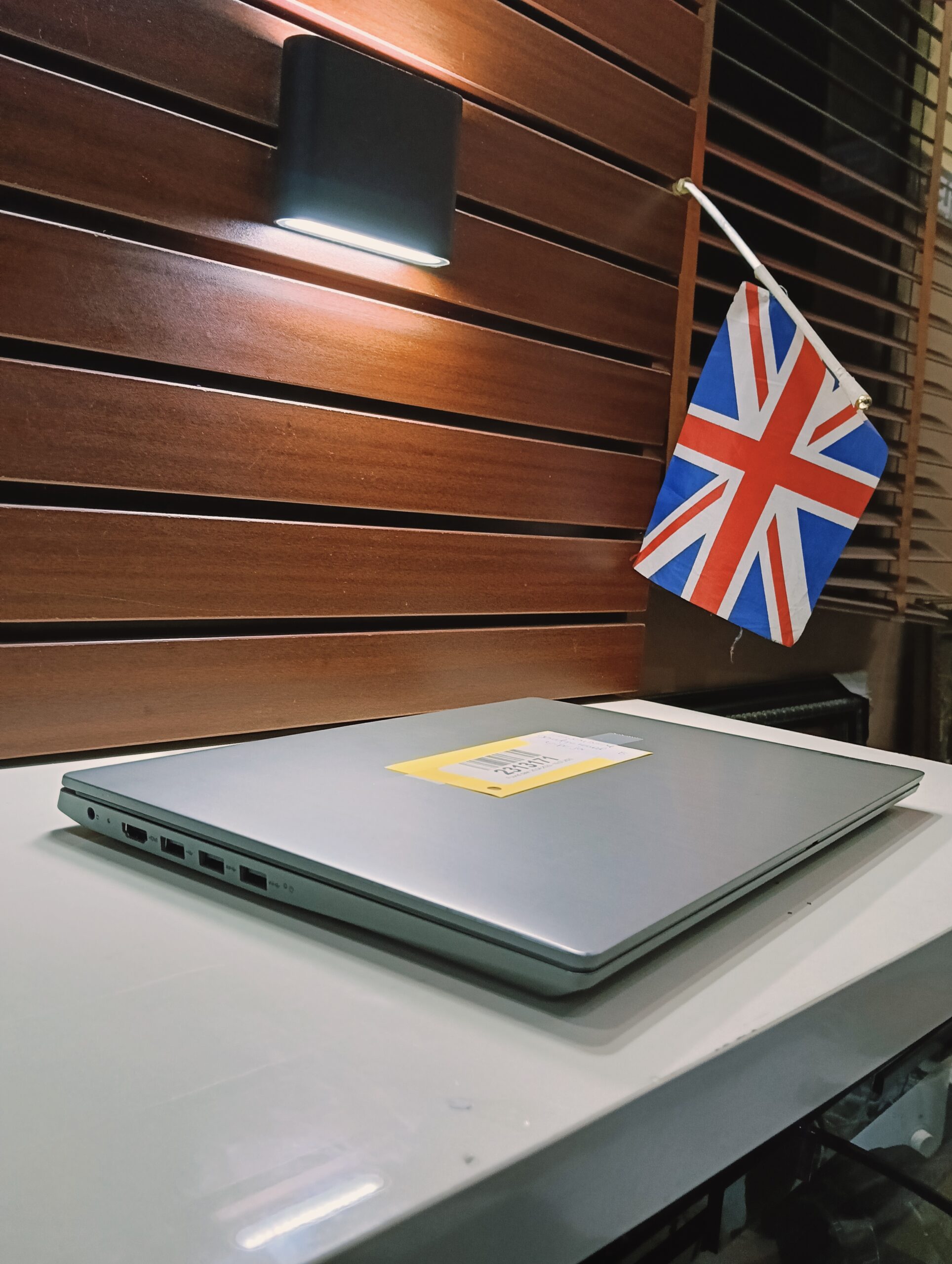 Lenovo IdeaPad 3 - Intel Core i5 - 11th Gen - 256GB SSD - 12GB Ram - Keyboard Light - Windows 11 Pro - Image 7