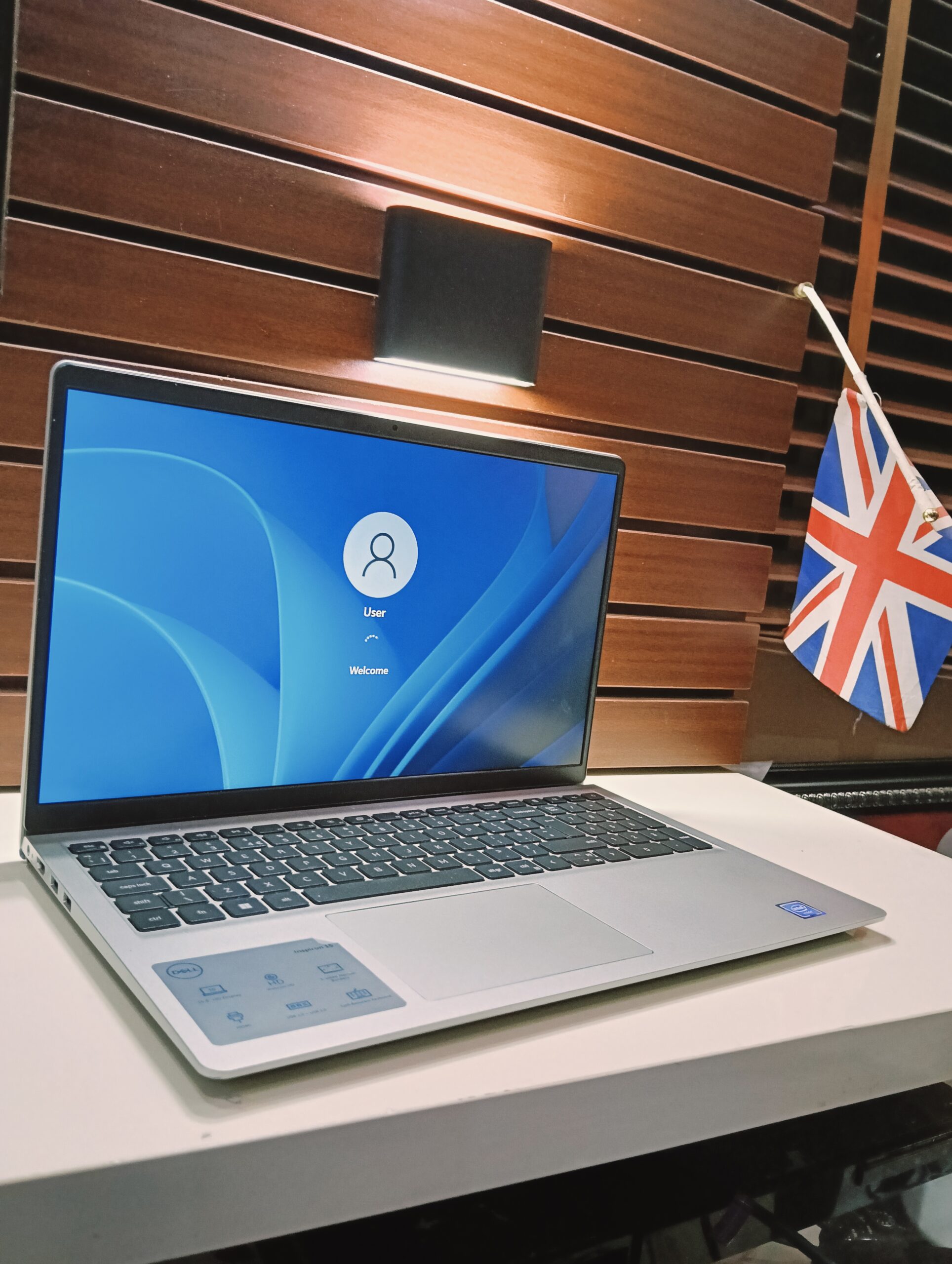 Dell Inspiron 15 3521 - Intel Inside (1.1GHz) - 128GB SSD - 4GB Ram - Windows 11 Pro ( 64 bit ) - Image 9